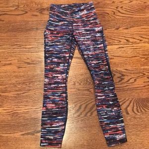 Lululemon size 4 printed tights with sheer detail